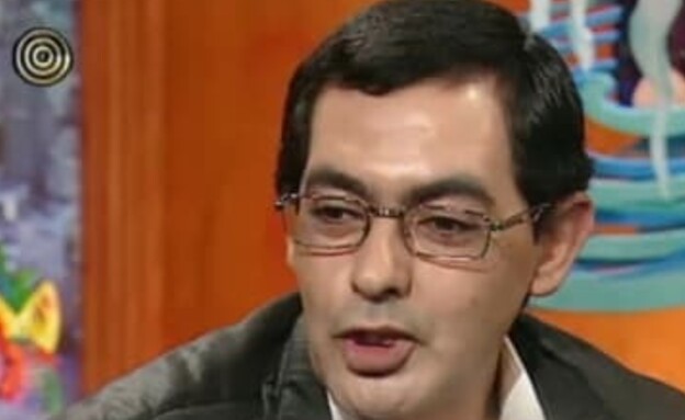 <strong>&nbsp;آفي غولان</strong>