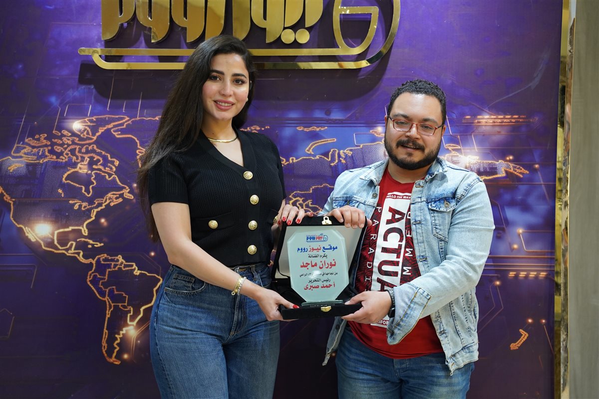 مهاب شريف نائب رئيس قسم الفن مع نوران ماجد&nbsp;