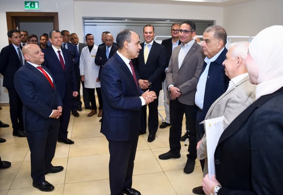 <strong>وزير الخارجية يفتتح حملة للتبرع بالدم بمقر وزارة الخارجية لمستشفى 57357</strong>