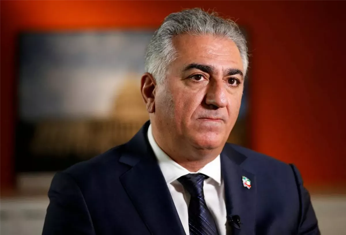 <strong>رضا بهلوي</strong>