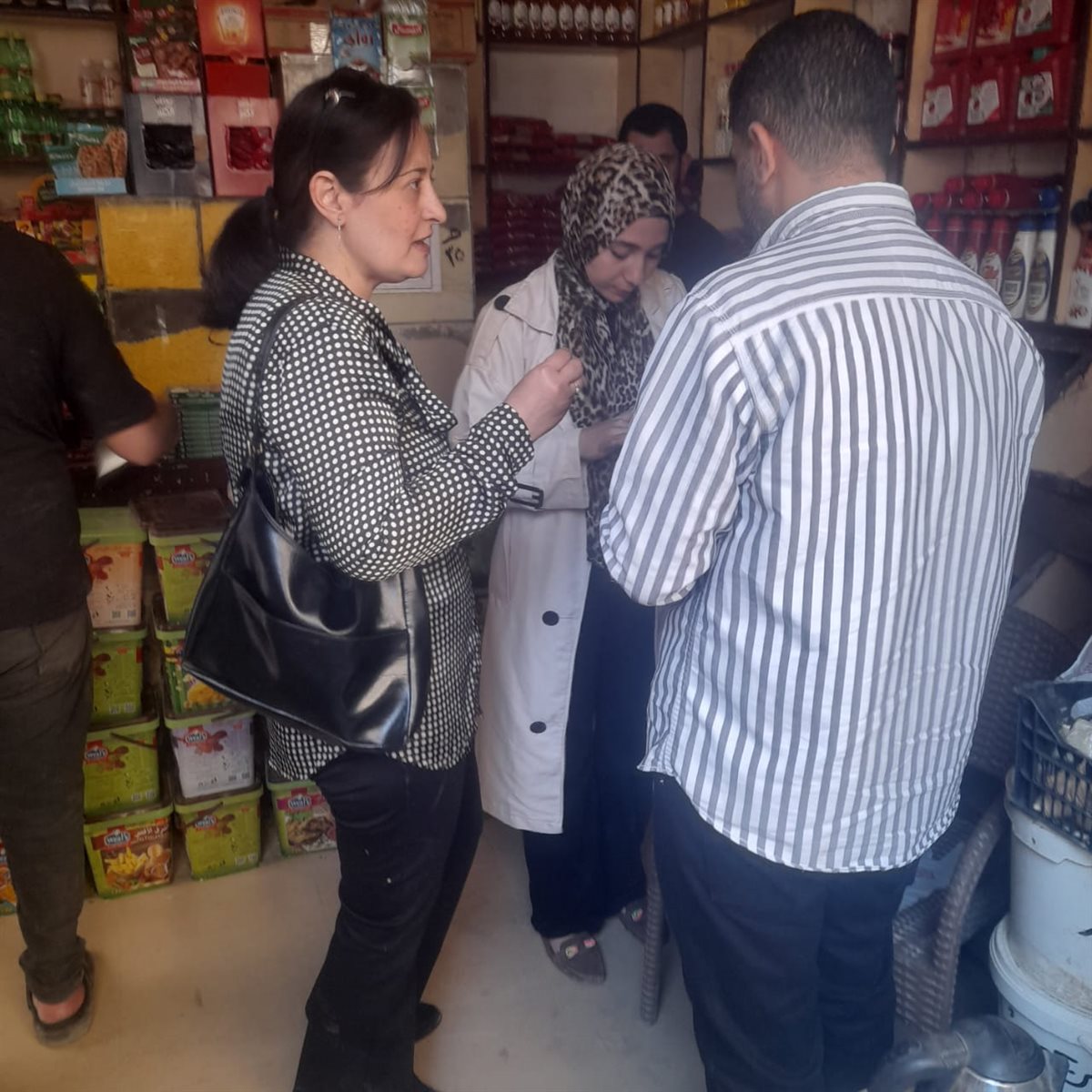 ضبط نصف طن دقيق مخصص للمخابز محظور بيعه قبل بيعه بالسوق السوداء بالفيوم