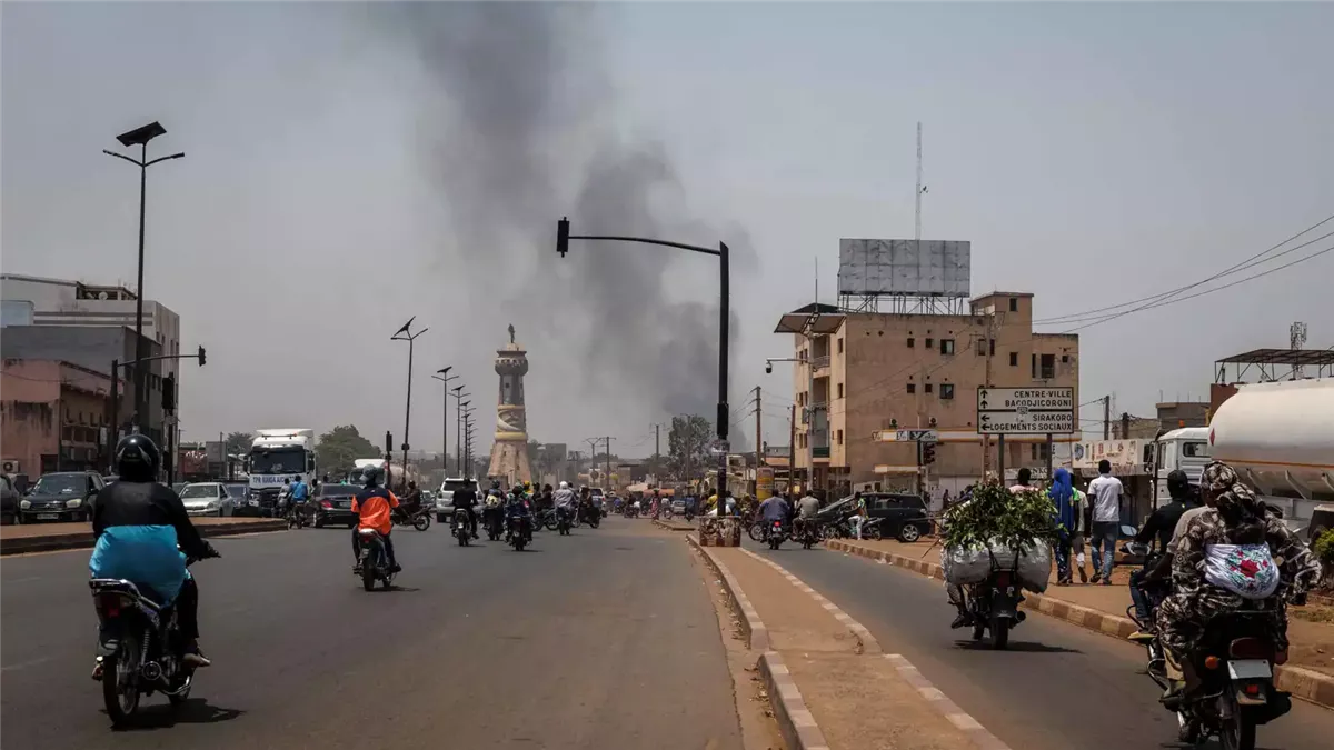 مقتل ساديو كامارا وسقوط كيدال يضعان حكم غويتا في مهب الريح