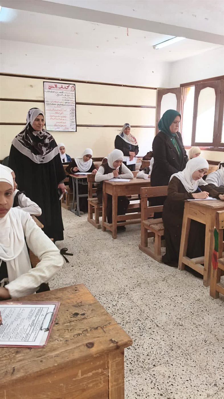 جانب من تفقد امتحانات النقل بالأزهر