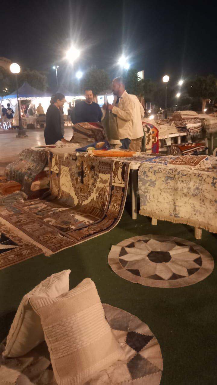 معرض للحرف اليدوية والتراثية الفيومية بنادي هليوبوليس بالقاهرة