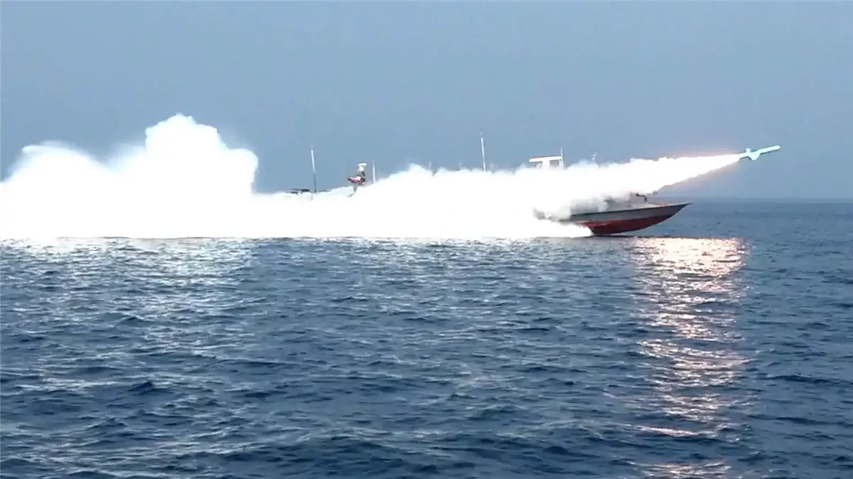 إعادة فتح مضيق هرمز