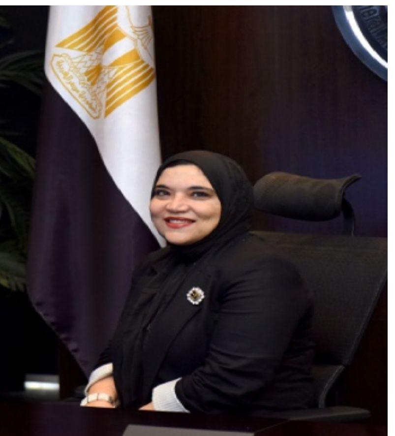 الدكتورة إيمان منصور