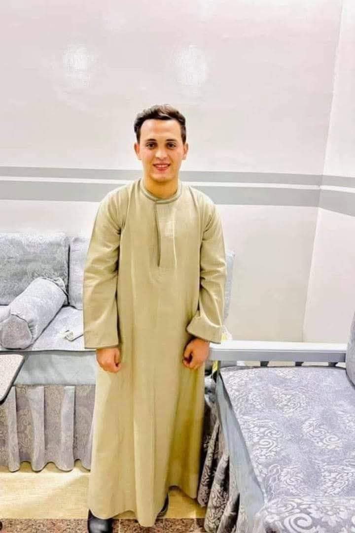 اللاعب سعد محمد مع مرتضى منصور