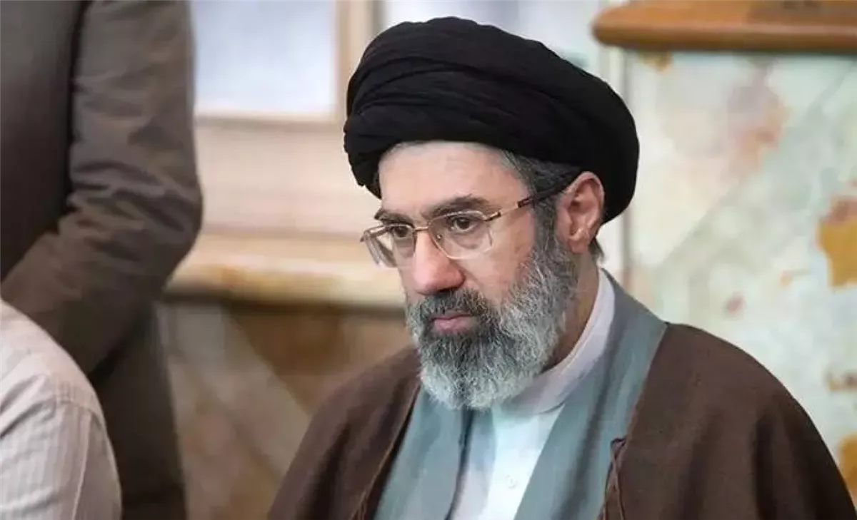 <strong>المرشد الأعلى مجتبى خامنئي</strong>