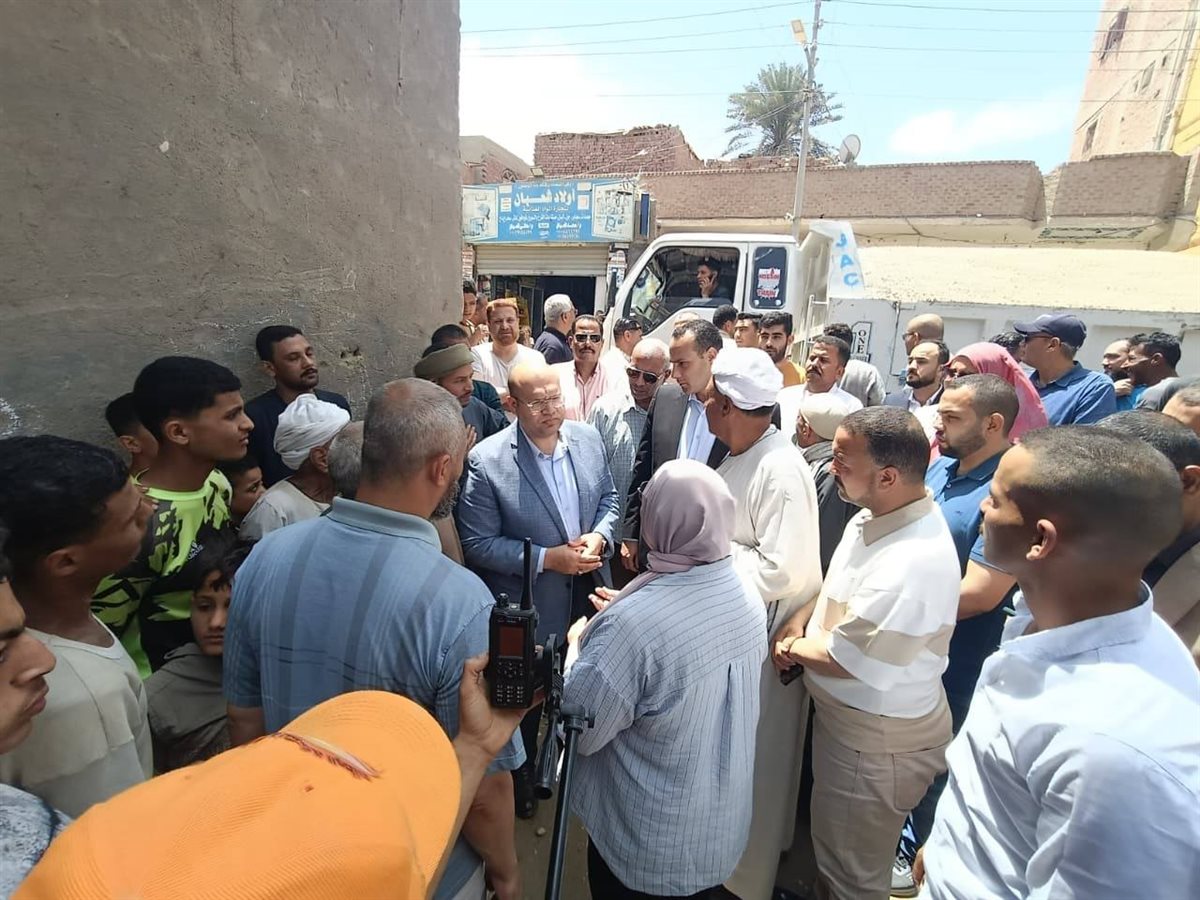 جانب من جولة نائب محافظ الجيزة