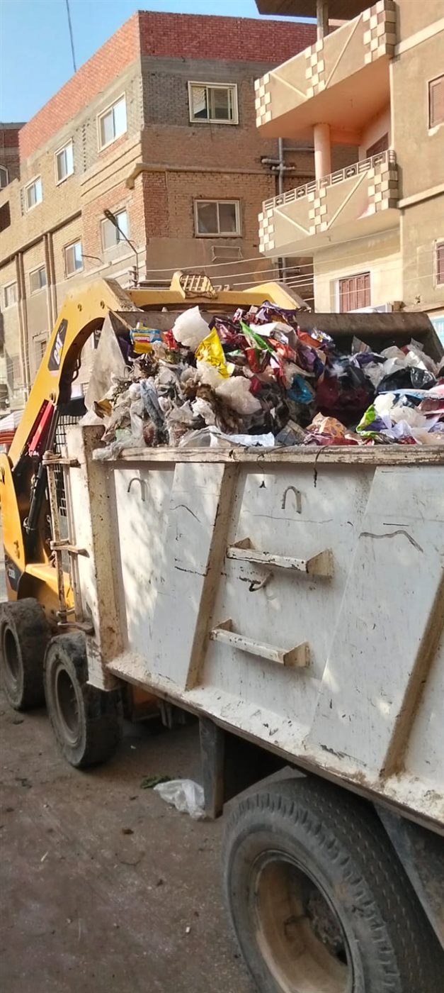 حملات مكثفة للنظافة ورفع الإشغالات وتحسين المظهر الحضاري بمراكز إطسا وسنورس ويوسف الصديق