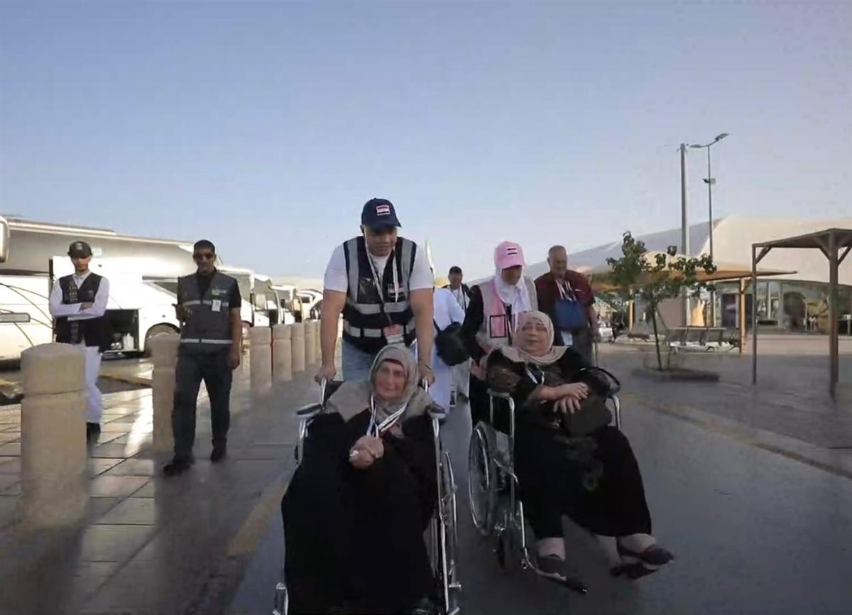 وصول 4410 من حجاج القرعة إلى المدينة المنورة عبر الجسر الجوي