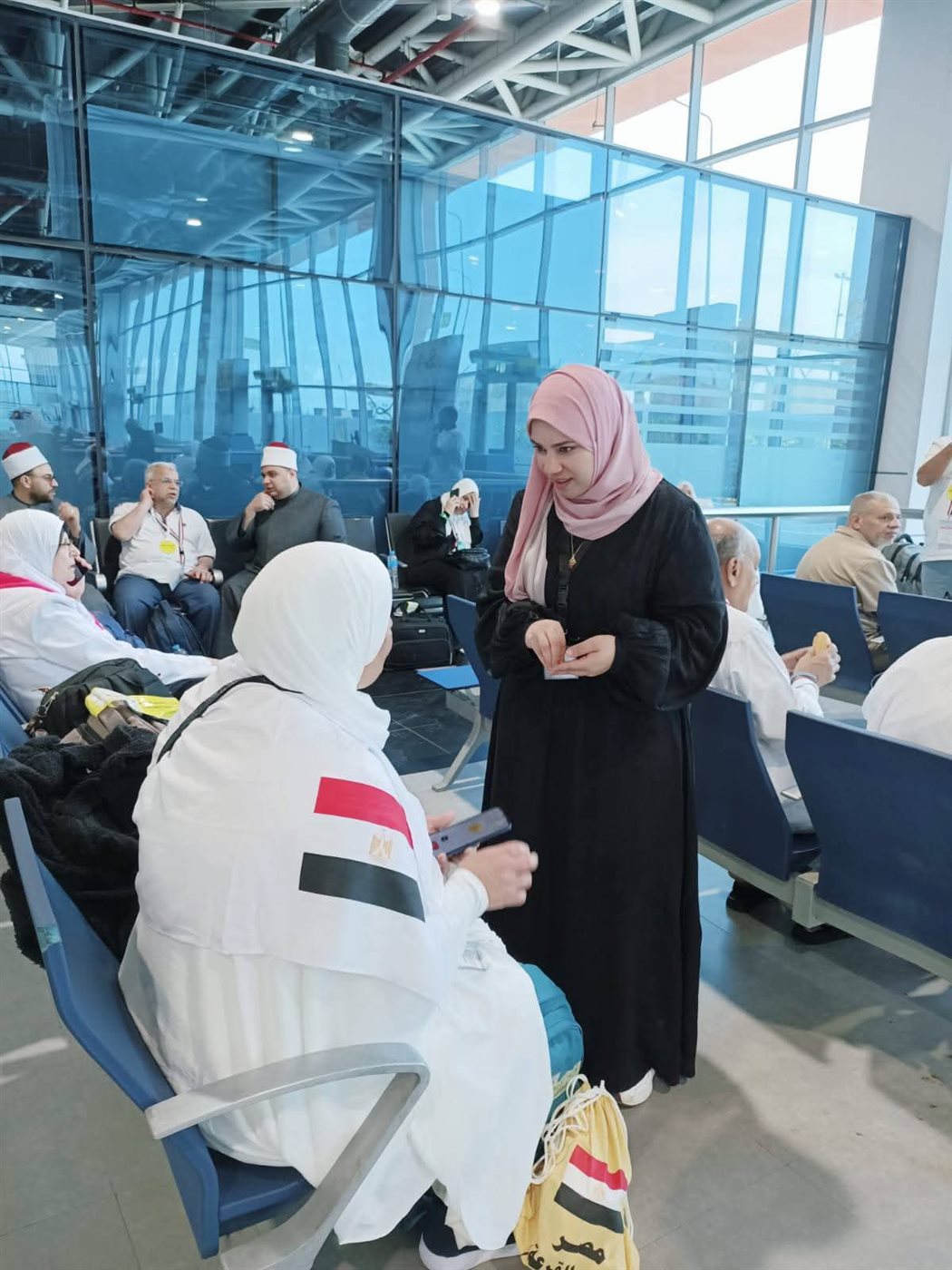 واعظات الأزهر يشاركن بقوافل توعية الحجيج بمطار القاهرة