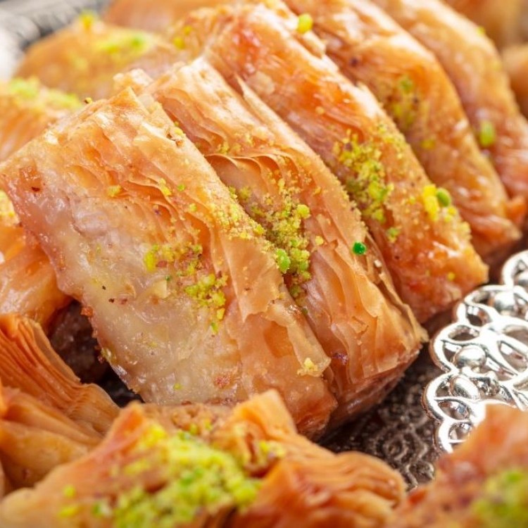 طريقة عمل الجلاش الحلو بدون حشو&nbsp;