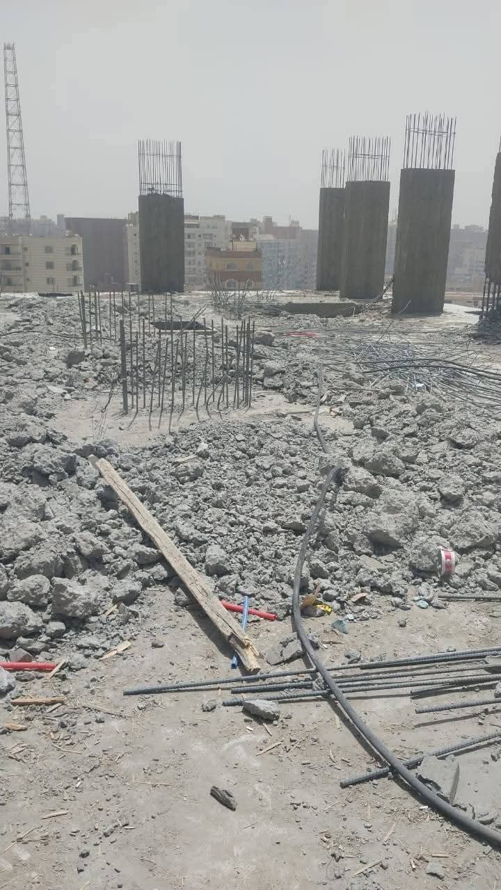 إزالة 3 حالات تعدٍ بالبناء المخالف لشروط الترخيص بالفيوم