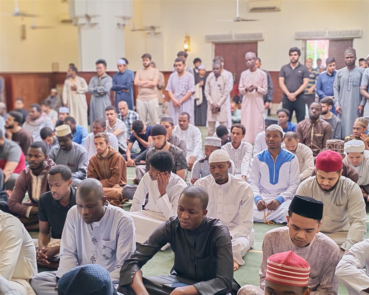شعائر صلاة الجمعة بمسجد مدينة البعوث