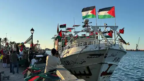 <strong>أسطول الصمود</strong>