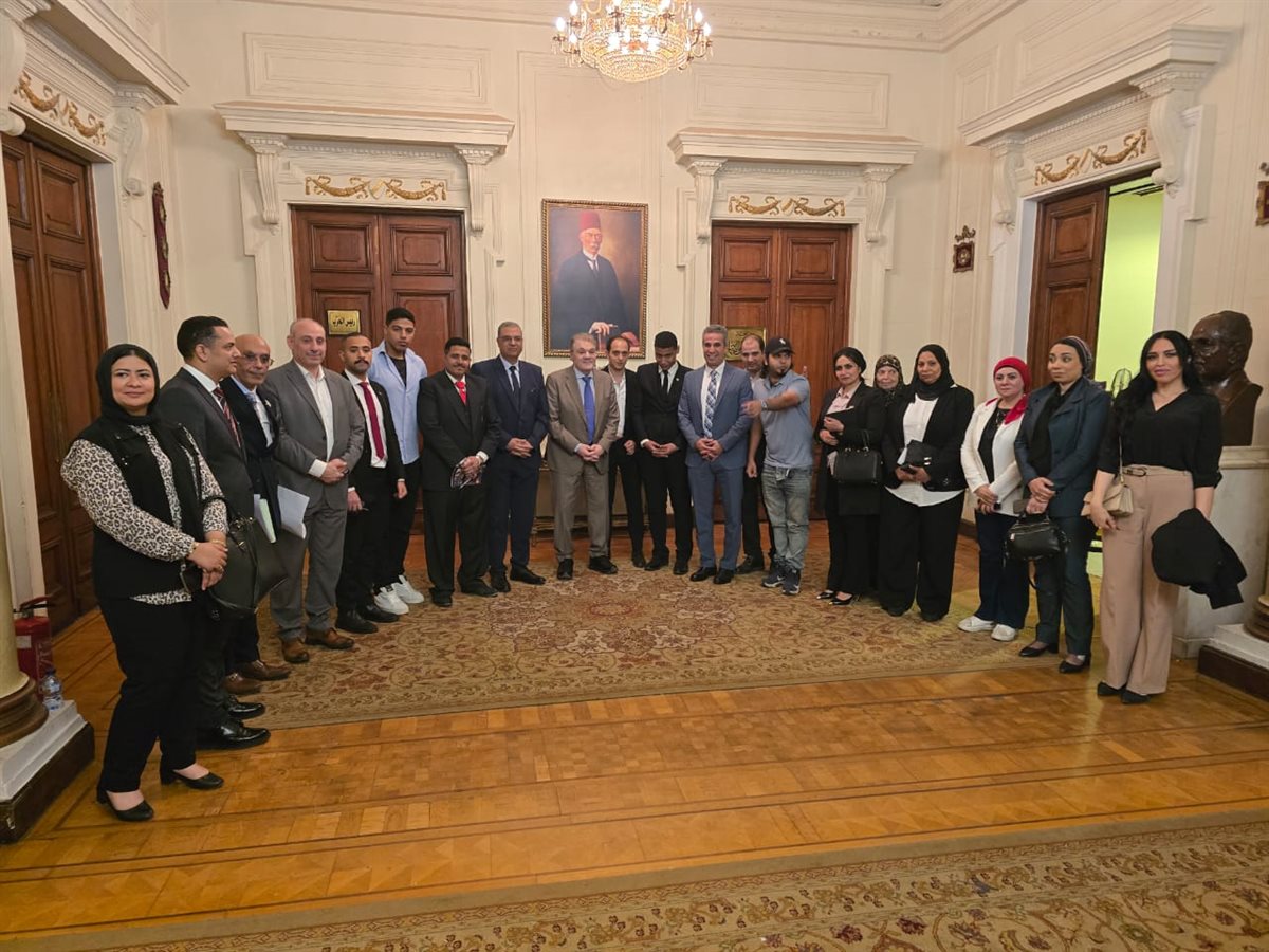 أعضاء كيان شباب إيد في إيد