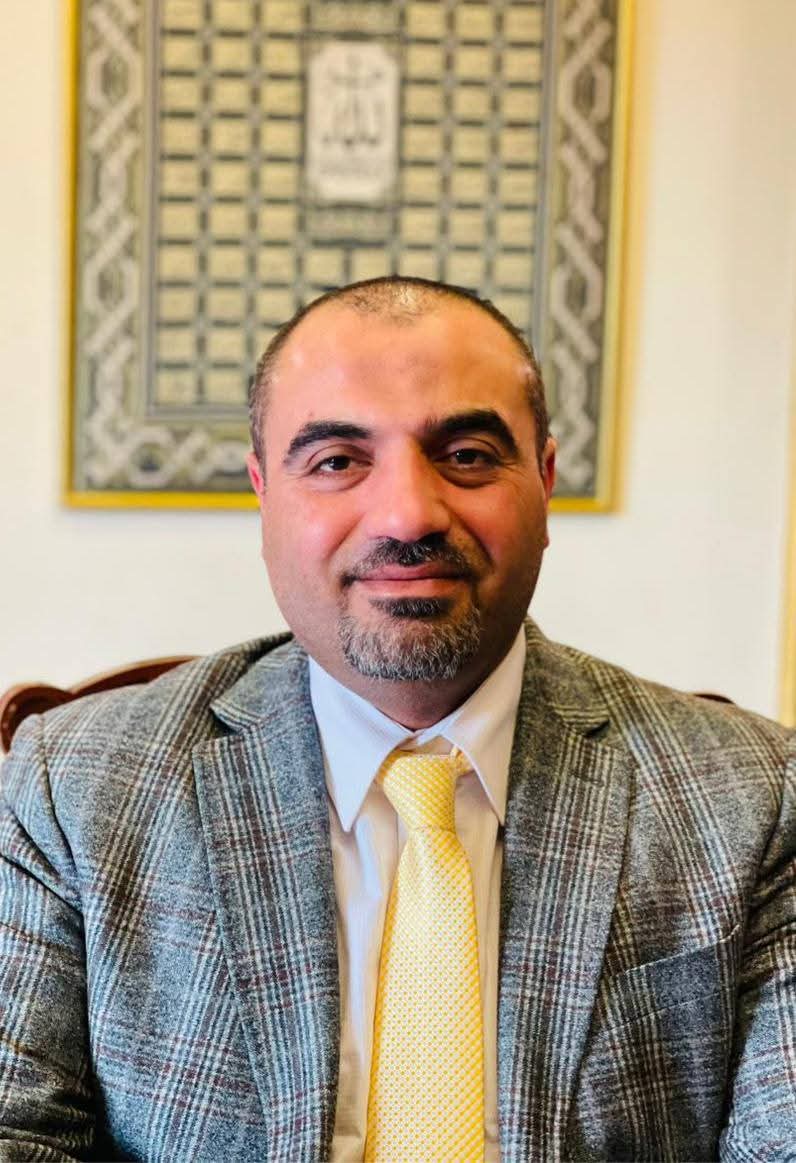 الدكتور أحمد نجيب