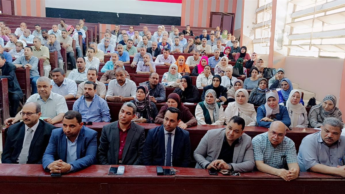 فريق لمتابعة أمتحانات الشهادة الأعدادية بالفيوم.. ولا تهاون مع حالات الغش&nbsp;