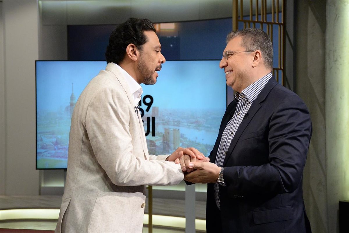 عمرو الليثي يكرم حمزة العيلي ويكشف أسراره الشخصية والفنية في حلقتين استثنائيتين من «واحد من الناس»