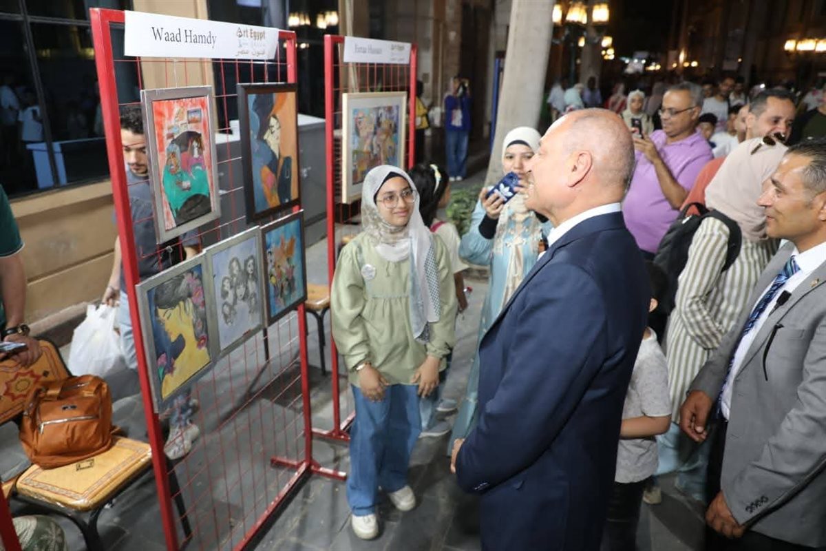 جانب من جولة المحافظ في وسط البلد