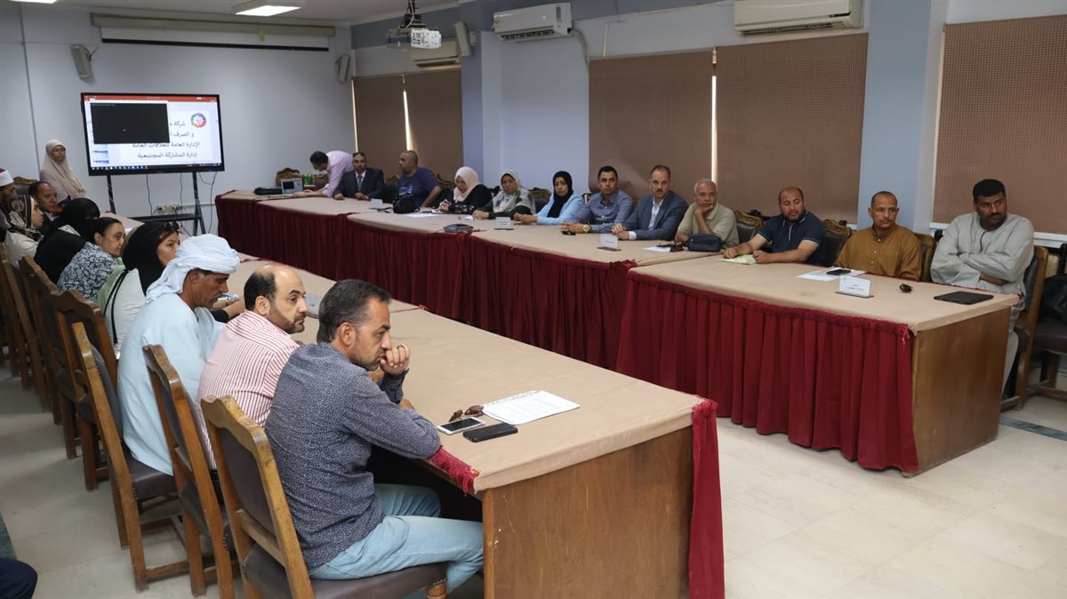 «سعيد»: تدخلات فنية وموازنات بالشبكات لضمان وصول المياه للمناطق الساخنة لحين دخول المشروعات الجديدة الخدمة
