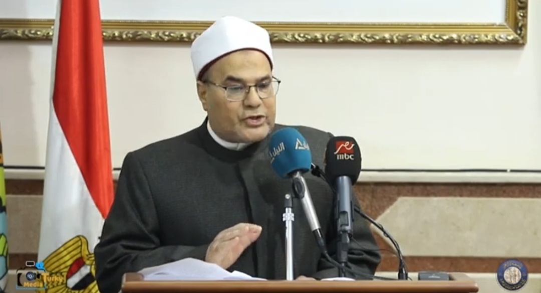 الدكتور غانم السعيد