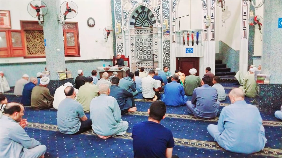 أوقاف الفيوم تواصل المجالس العلمية في التفسير لتعزيز الوعي الديني ونشر الفكر الوسطي