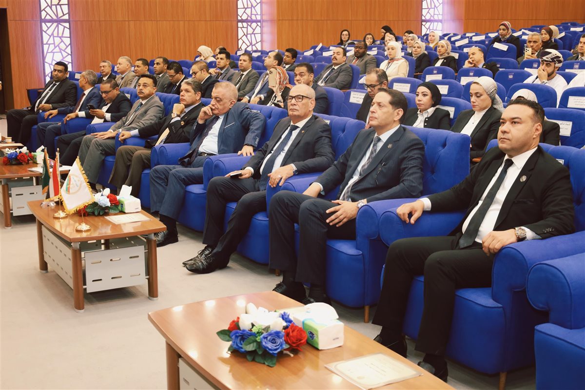 اختتام أعمال اليوم الثاني للملتقى العربي الأول للعدالة الإدارية والنزاهة