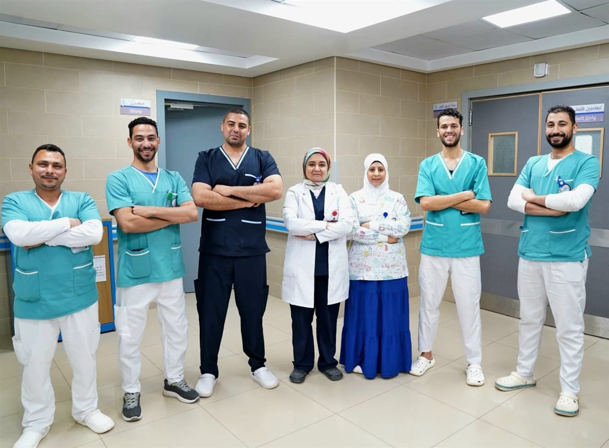 الفريق الطبي