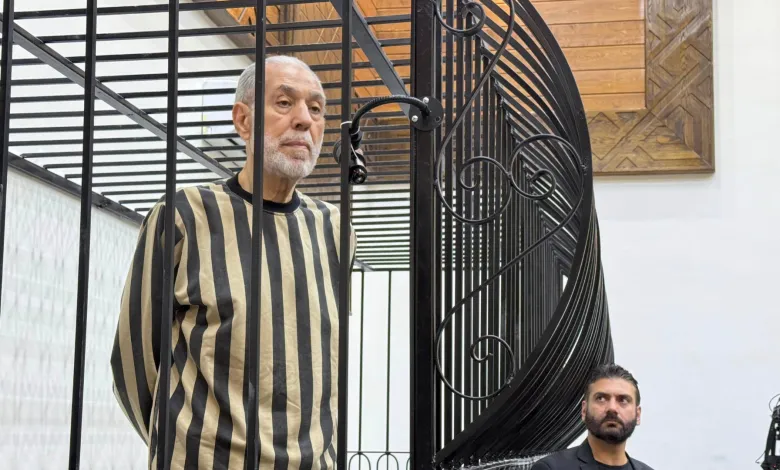 <strong>أحمد بدر الدين حسون</strong>