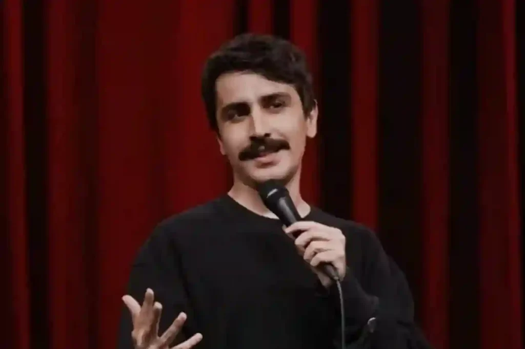 <strong>الكوميدي التركي دنيز جوكتاش</strong>