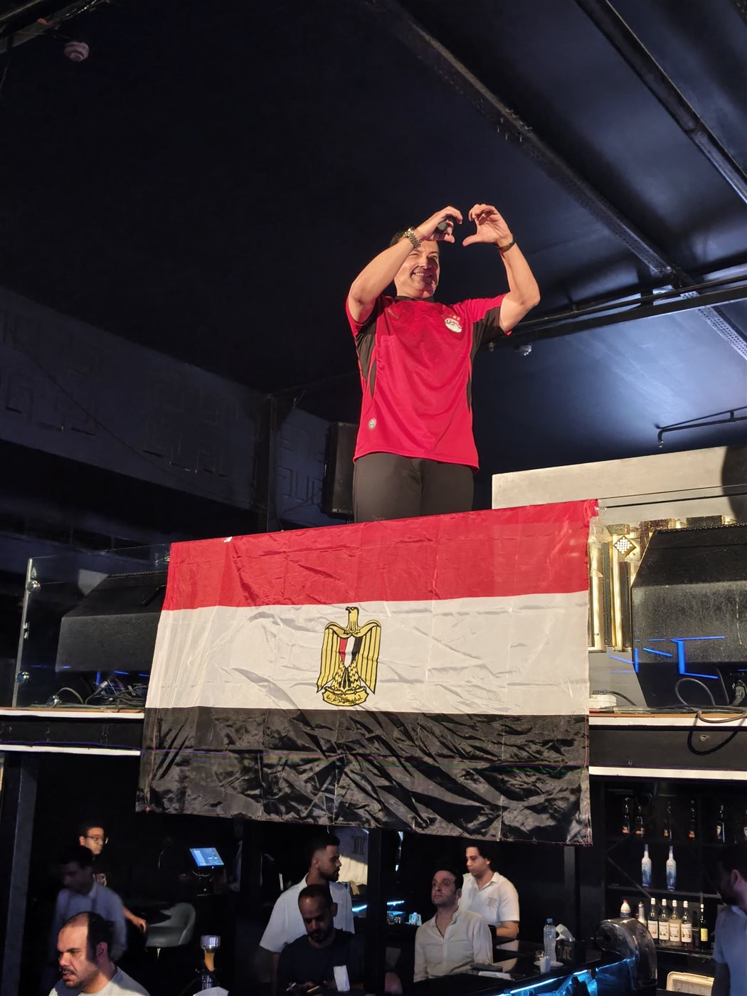 إيهاب توفيق