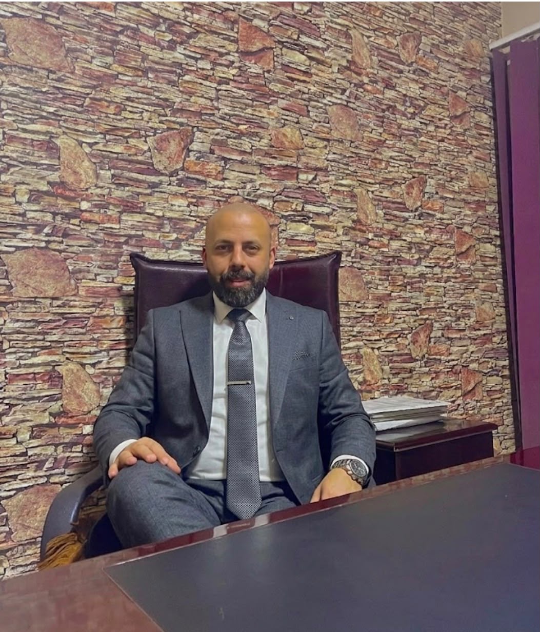 <strong>&nbsp;المحامي بالنقض محمود السمري</strong>