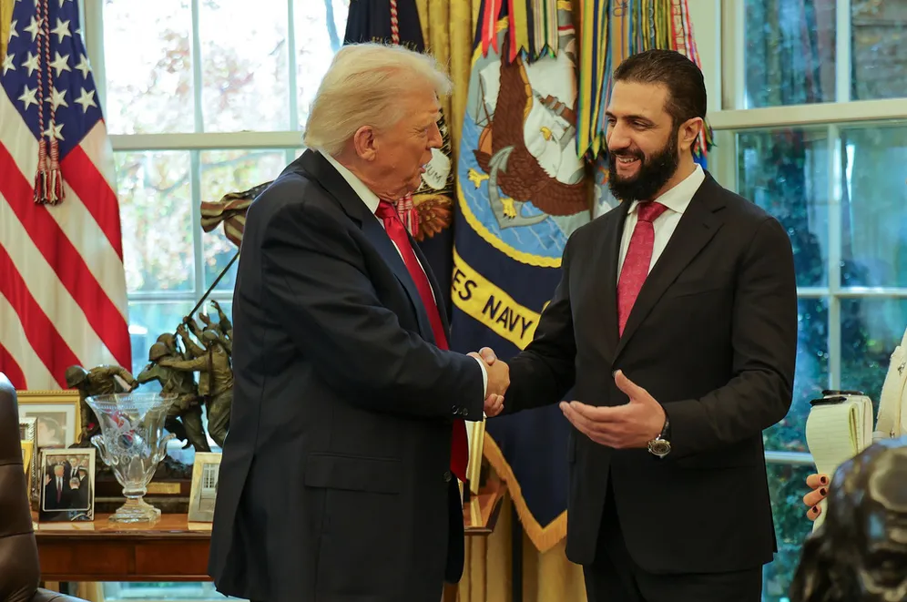 <strong>الشرع وترامب</strong>