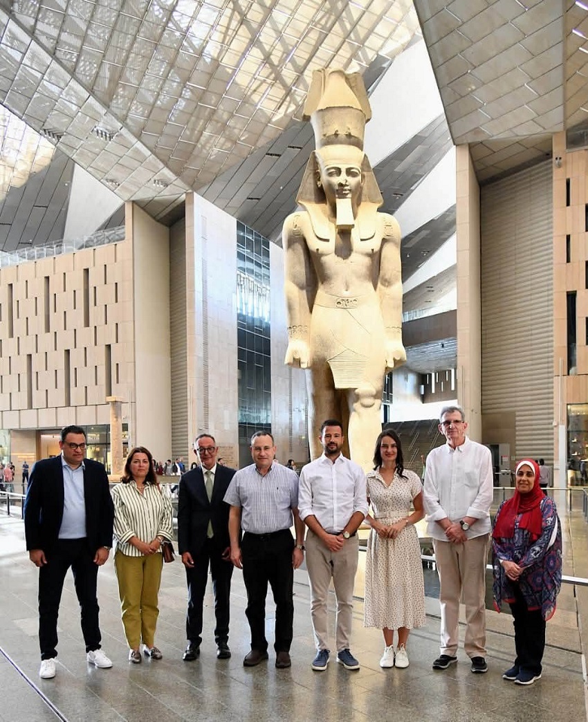 جانب من زيارة رئيس الجبل الأسود للمتحف المصري الكبير