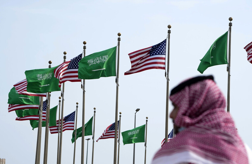 <strong>السعودية وأمريكا</strong>