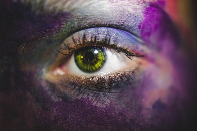 eyes