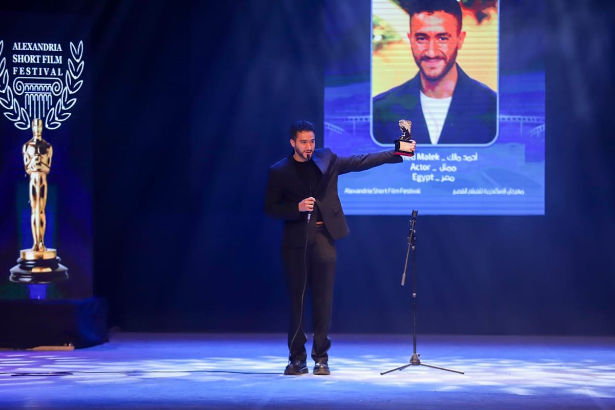 تكريم أحمد مالك