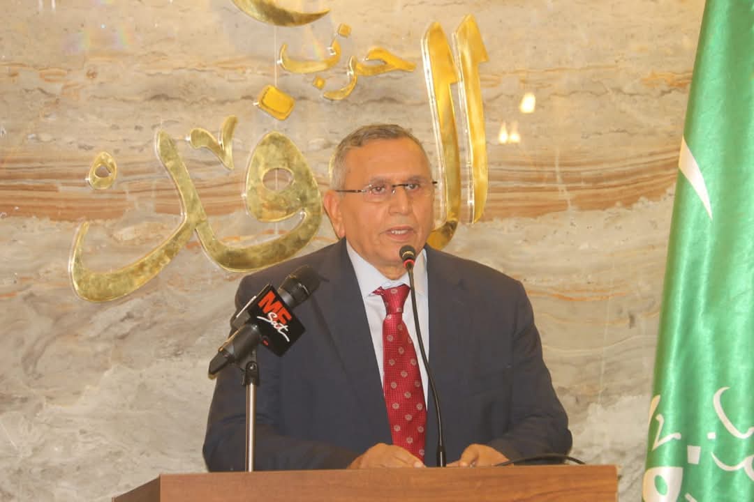 الدكتور عبد السند يمامة