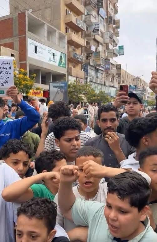 وقفات طلابية لدعم الطفل ياسين