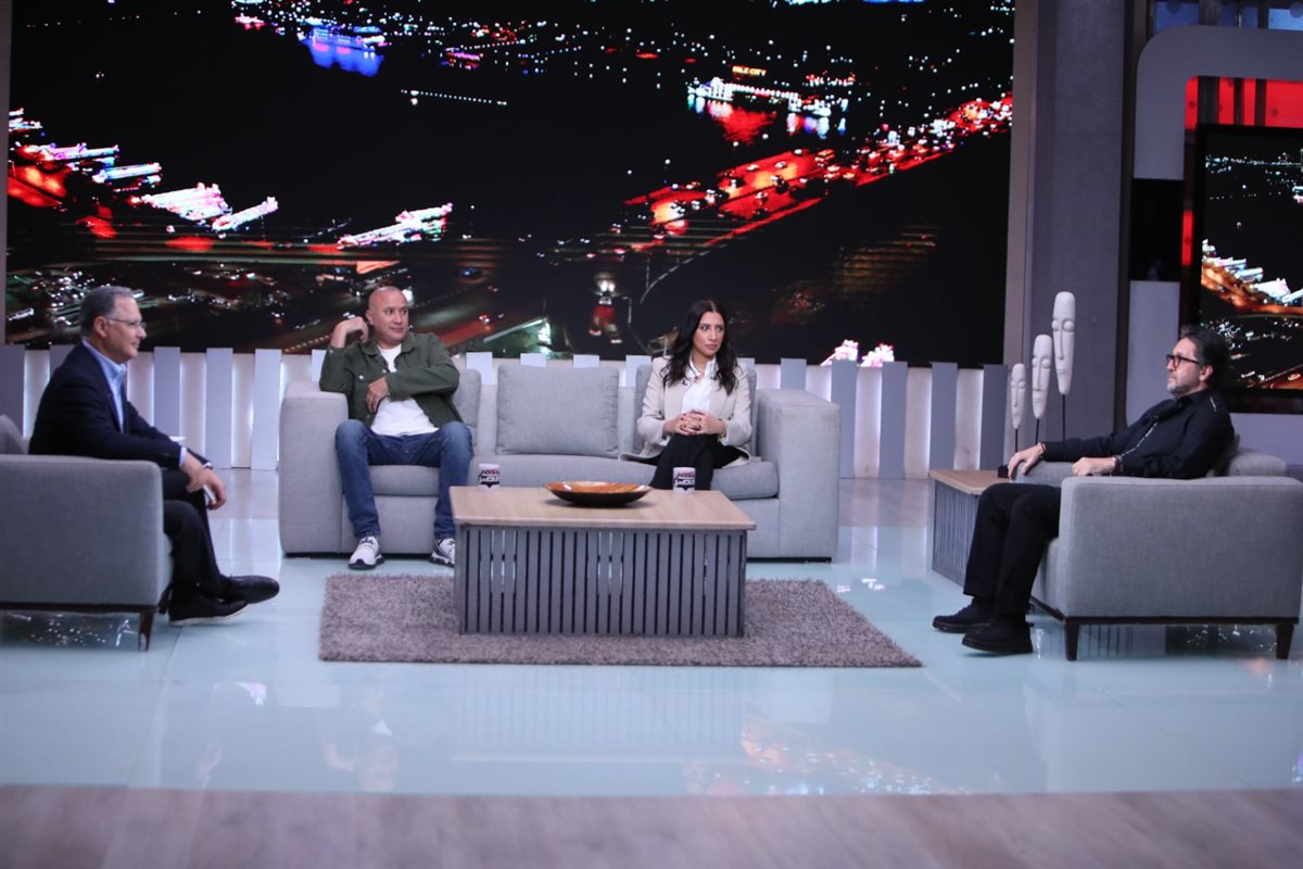 حلقة مسلسل أشغال شقة جدا 