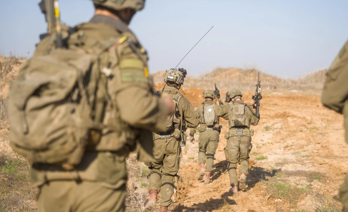 حماس: مقتل 11 فلسطيني بخان يونس و53 حالة وفاة بسوء التغذية بغزة