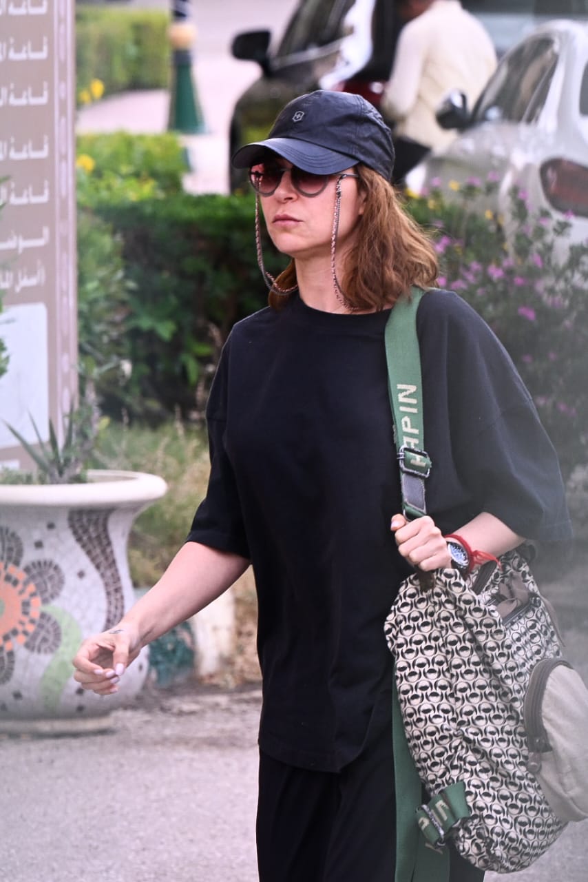 نجوم الفن والإعلام يودعون وليد مصطفي 