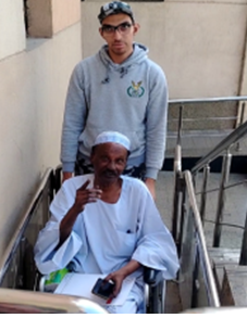 <strong>جانب من المساعدات المقدمة للمواطنين</strong>
