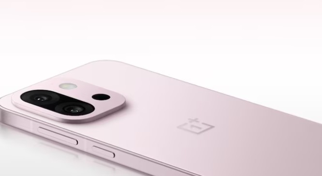 OnePlus 13S