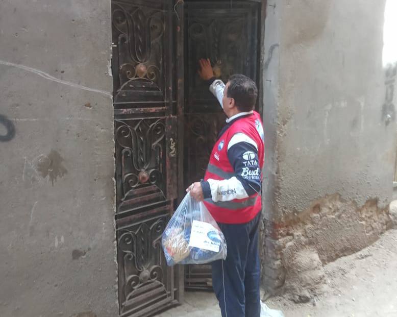 حزب مستقبل وطن الفيوم يوزع سلع غذائية على ٱهالينا بمركز إطسا