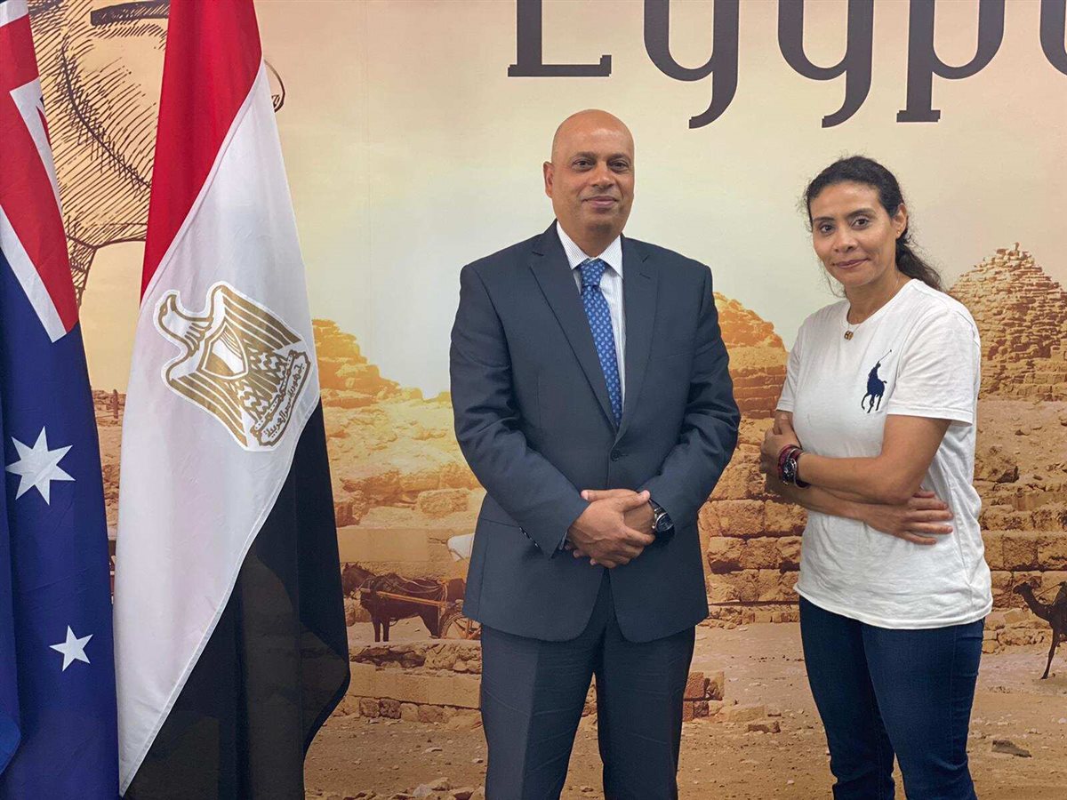 هبة علي وسفير مصر في أستراليا