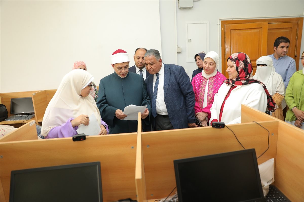 رئيس جامعة الأزهر