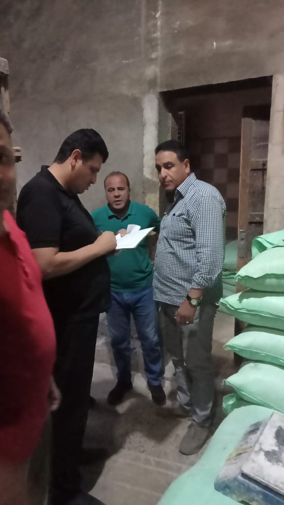 ضبط 750 سلعة غذائية مختلفة الأنواع منتهية الصلاحية غير صالحة للأستهلاك الادمى بالفيوم